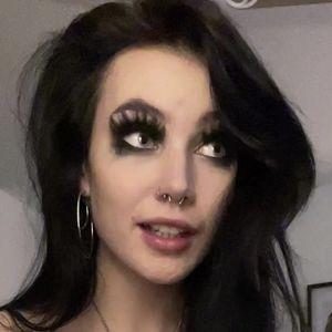 Lily Zara Wilson avatar