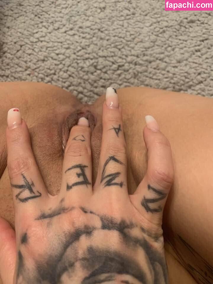 Lina Berry / littlebabyberry leaked nude photo #0009 from OnlyFans/Patreon