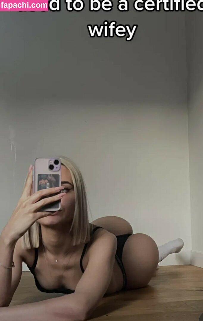 Lina Hsly / lina_hsly leaked nude photo #0003 from OnlyFans/Patreon