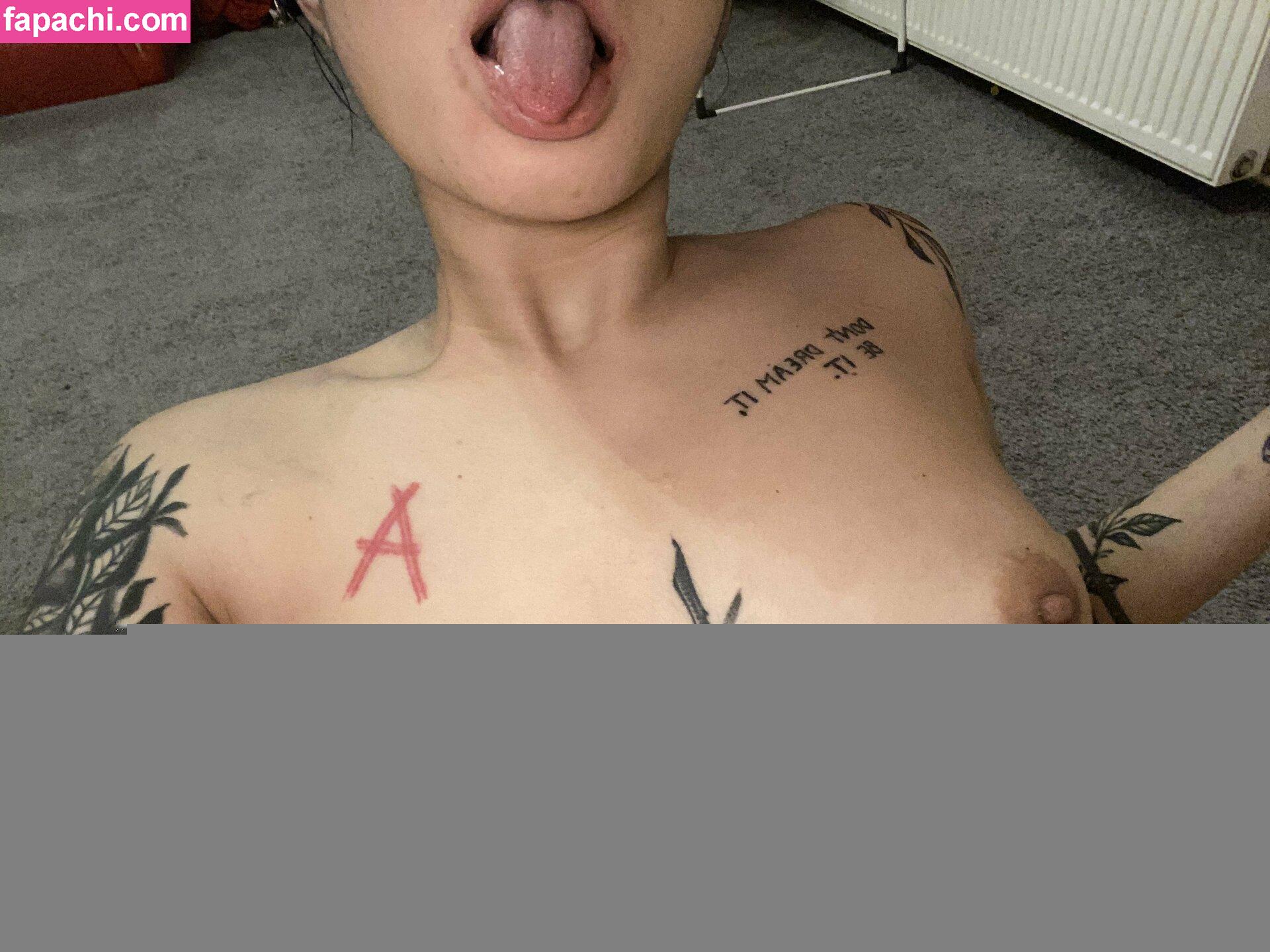 Lingxiaoyuxxx leaked nude photo #0180 from OnlyFans/Patreon