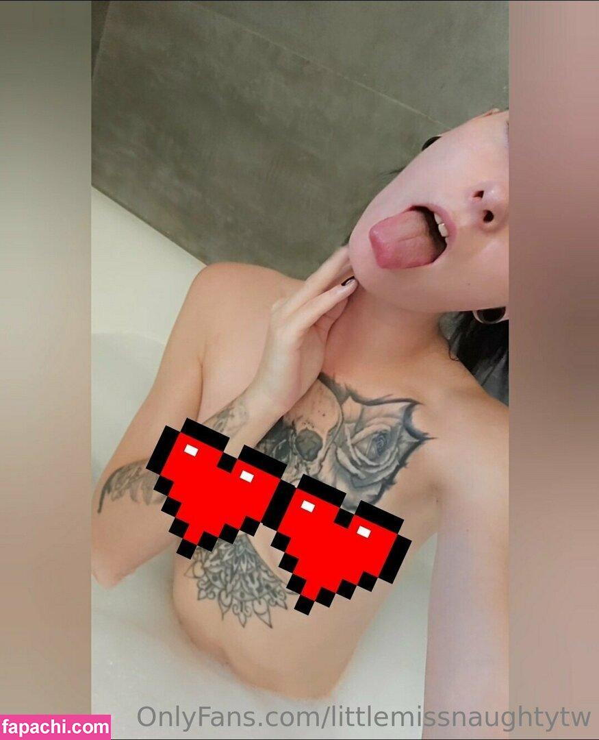 littlemissnaughtytw leaked nude photo #0031 from OnlyFans/Patreon