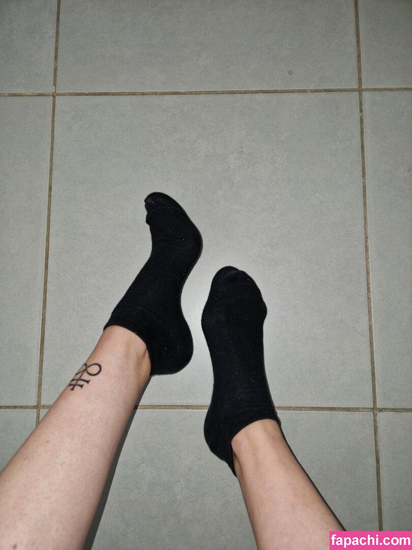 Livie Feet / LivieFeet / livefeet.cz / tattoo_french_feet leaked nude photo #0007 from OnlyFans/Patreon
