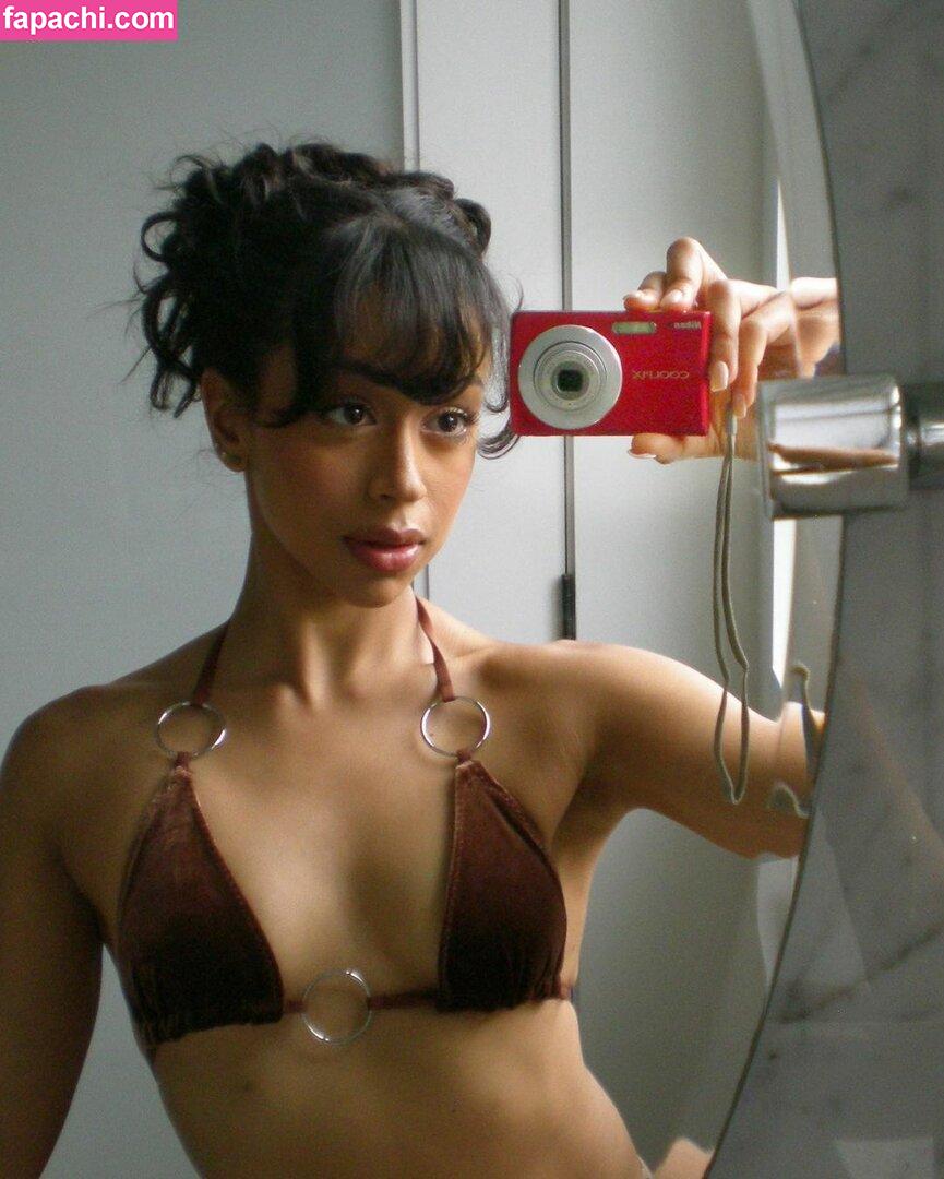 Liza Koshy / lizakoshy leaked nude photo #0094 from OnlyFans/Patreon