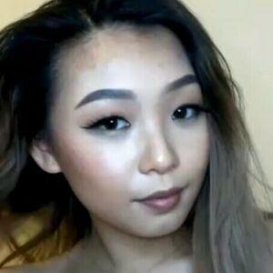 Lizzie Vang Hmong avatar