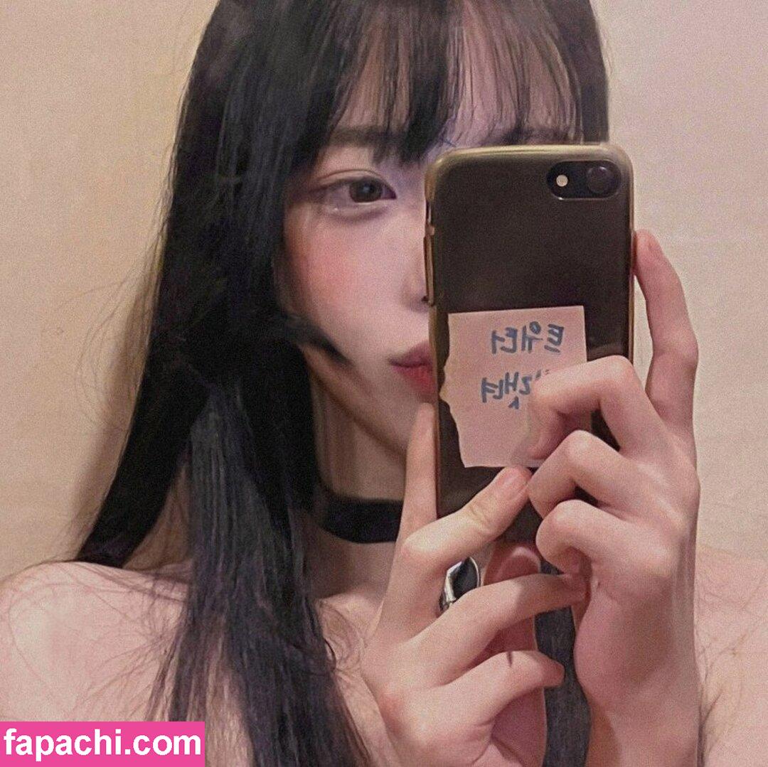 lolbratnyeo / itsballo / loyaltyoverloot253 / 브랫녀 leaked nude photo #0007 from OnlyFans/Patreon