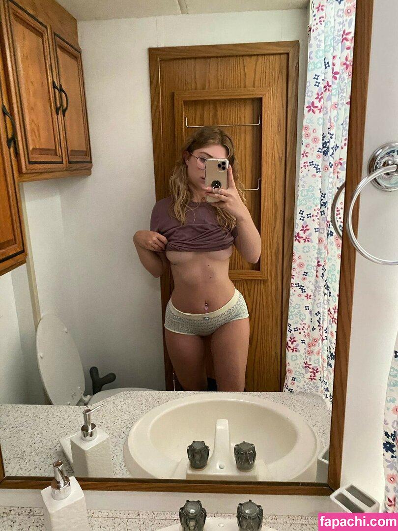 lovinlikelyssa / withloveelissa leaked nude photo #0004 from OnlyFans/Patreon