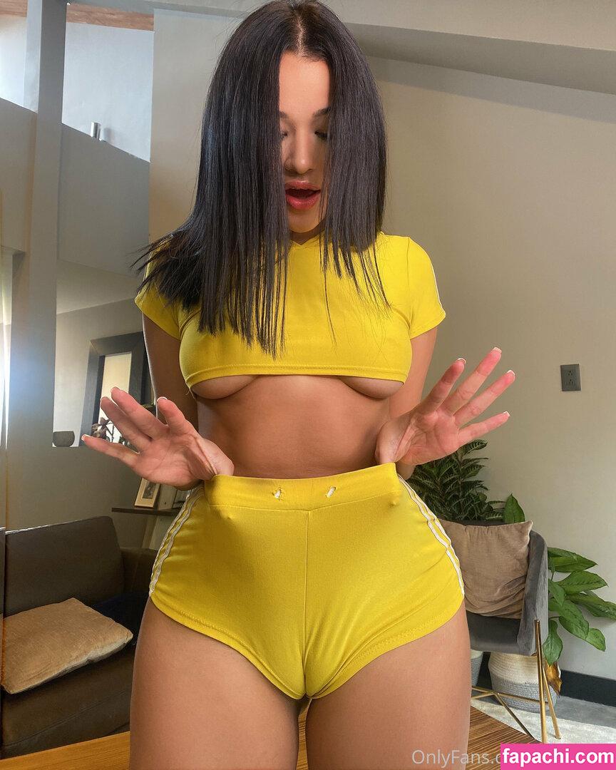 Lucy Ming / lucyming / lucyzming leaked nude photo #0001 from OnlyFans/Patreon