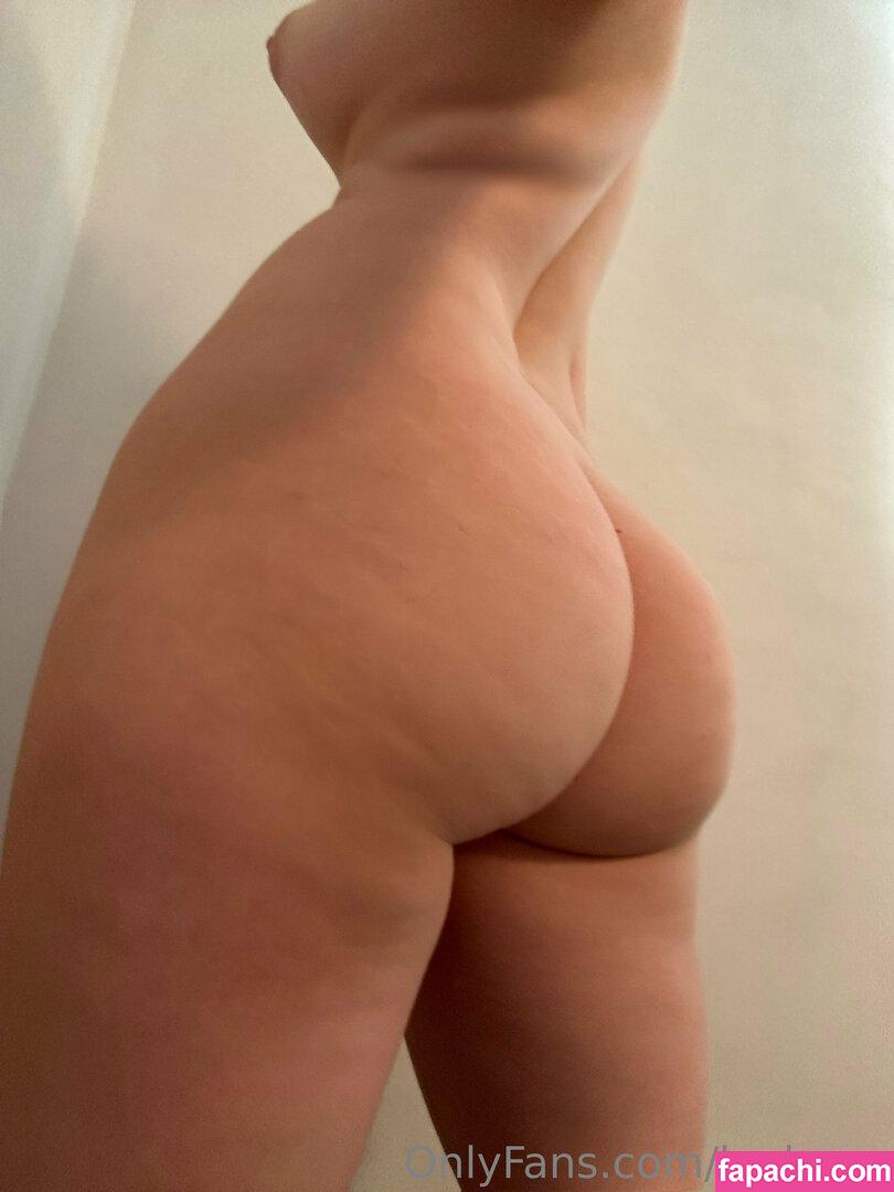 luvbugv / luvbug.v / luvbugvofficial leaked nude photo #0195 from OnlyFans/Patreon
