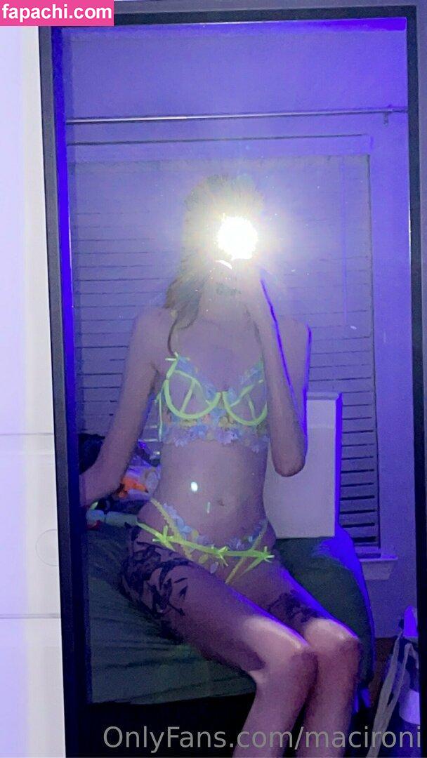 Maci Currin / _maci.currin_ / macicurrin / macironi leaked nude photo #0052 from OnlyFans/Patreon