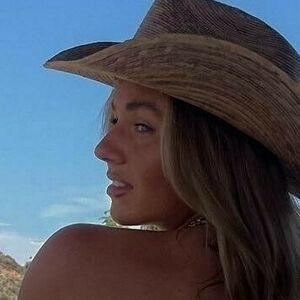 MacKenzie Brooke avatar