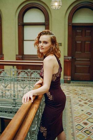 Madeline Brewer leaked media #0015