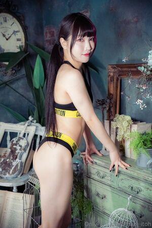 Maki Itoh leaked media #1034