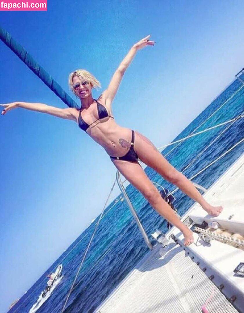 Marina Ambrosio / gabriiellafreiitas leaked nude photo #0002 from OnlyFans/Patreon