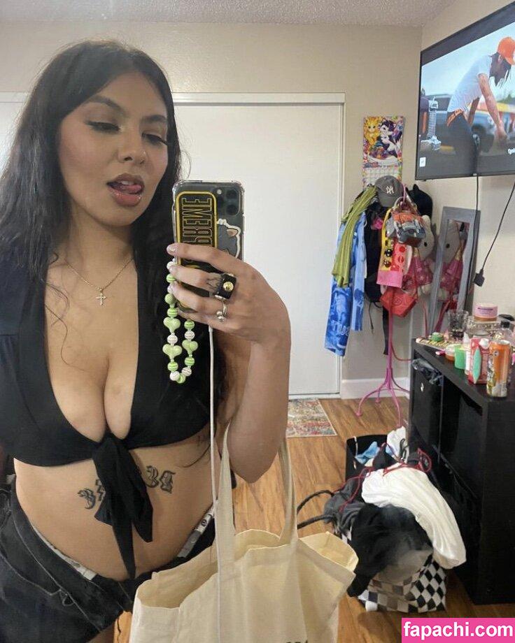 mariposacanela333 / crystalena333 / inmygirbauds leaked nude photo #0015 from OnlyFans/Patreon