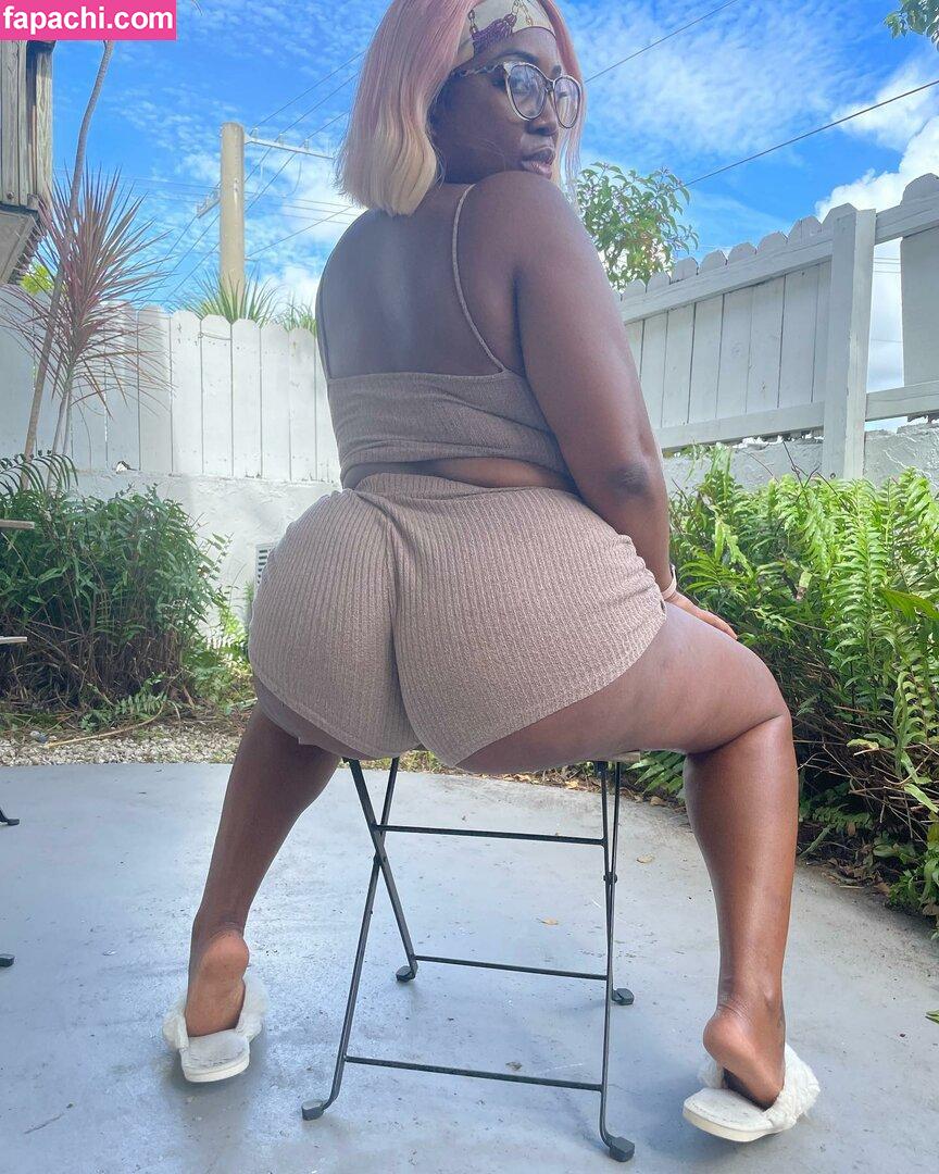 MaseratiXXX / clubmaseratixxx / kerrystayglam leaked nude photo #0020 from OnlyFans/Patreon