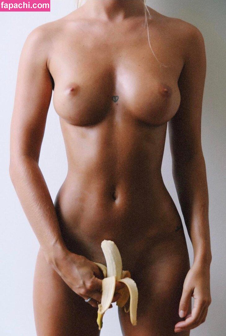 Mathilde Tantot / mathildtantot leaked nude photo #0130 from OnlyFans/Patreon
