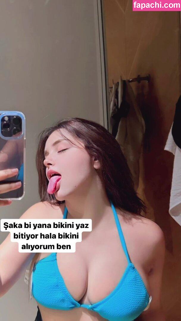 Melekwhoo / Meleccoo / Melekyiiiit / barbiemelek leaked nude photo #0035 from OnlyFans/Patreon