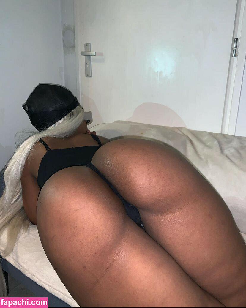 Mellaa Baby / melababy / mellababy524 / mellababyxx leaked nude photo #0033 from OnlyFans/Patreon