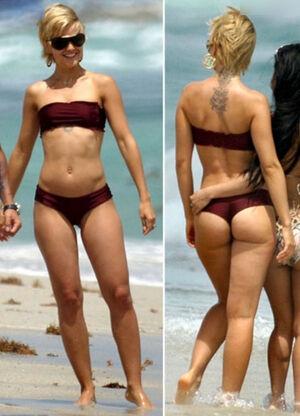 Mena Suvari leaked media #0203