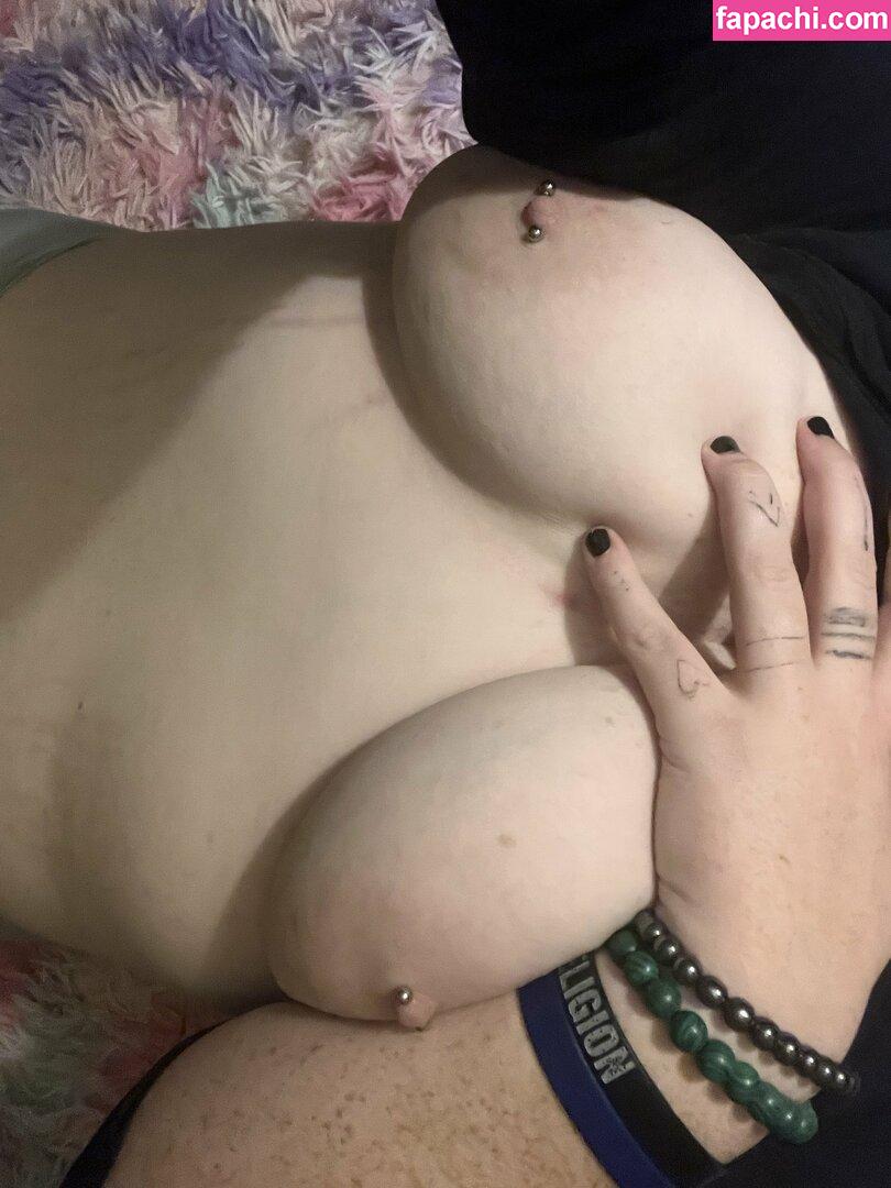 Metalchick112 / metallichick122371 leaked nude photo #0004 from OnlyFans/Patreon