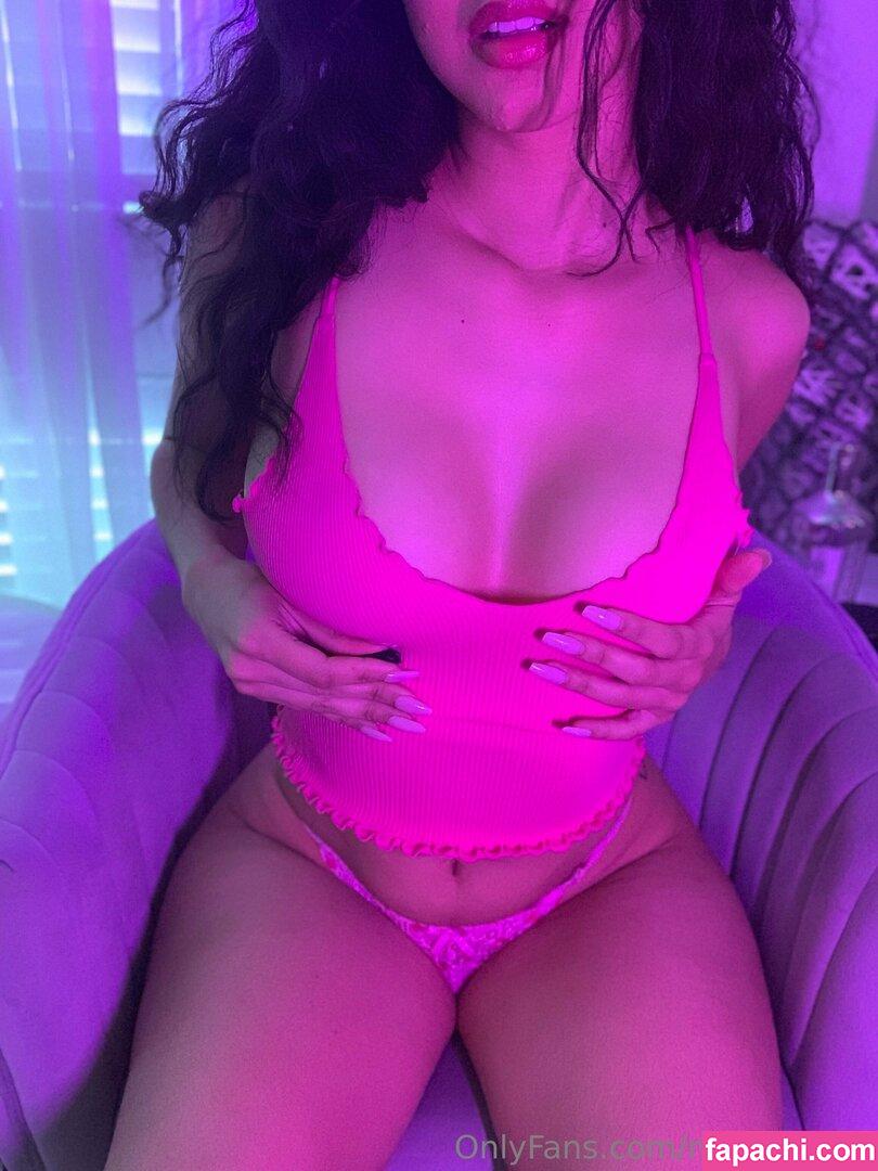 miaxo_xoxo / miapaid1 / miaxo_xox leaked nude photo #0835 from OnlyFans/Patreon