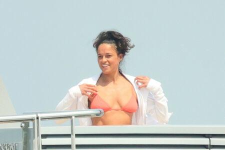 Michelle Rodriguez leaked media #0087