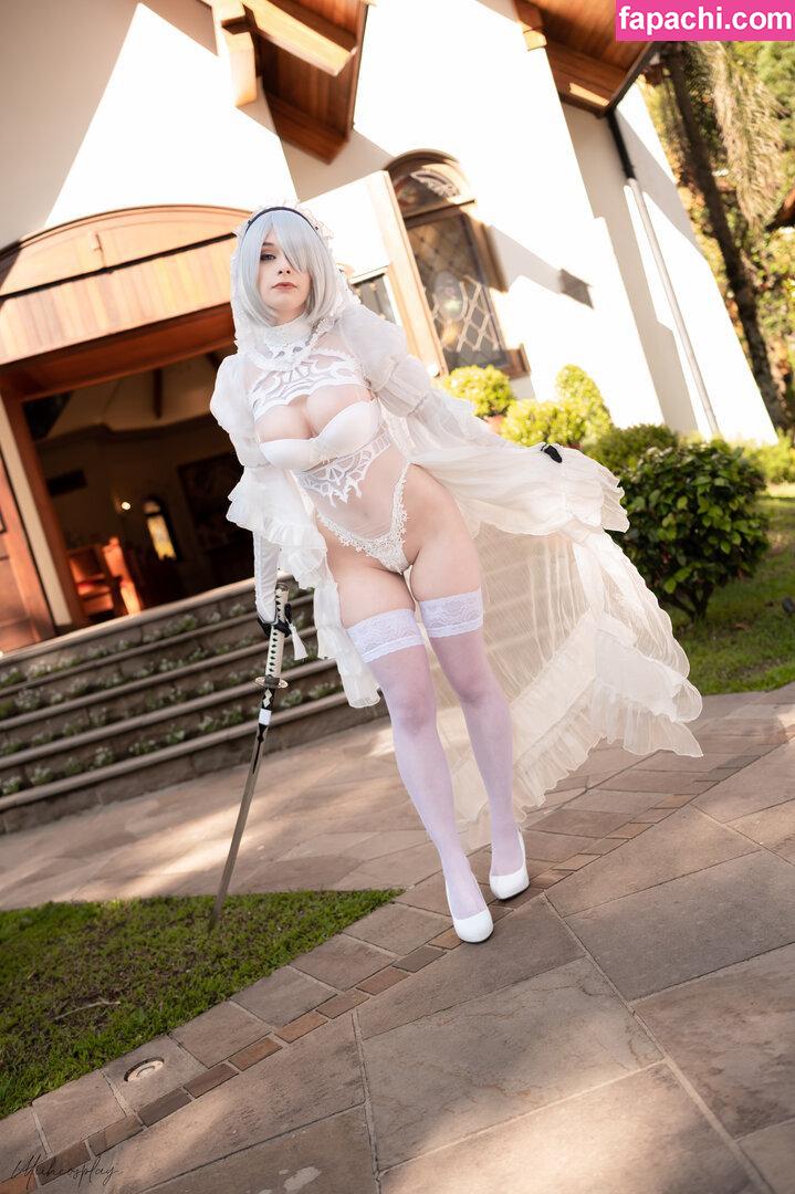 https://fapachi.com/models/m/i/miih-cosplay-1/1/full/miih-cosplay-1_0022.jpeg