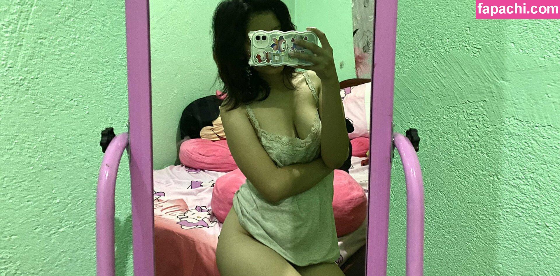 Miikaageeee / Mikage / gentlyperv / micheeelllleeeee leaked nude photo #0008 from OnlyFans/Patreon