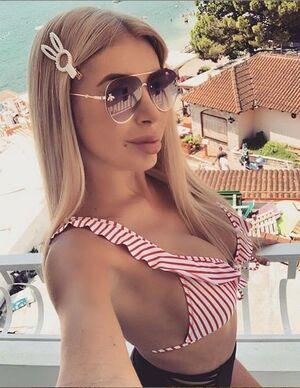 Mirela Lapanović leaked media #0001