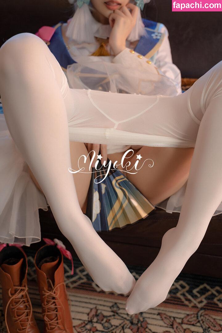 Misaki Suzuki / Miyoki / m1yok1h1me / 软趴在床单上 / 铃木美笑 leaked nude photo #0027 from OnlyFans/Patreon