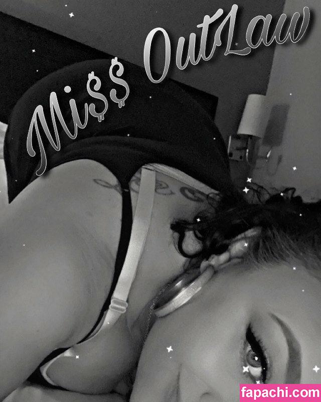 missoutlawakaladyk / _outlawgirl_ leaked nude photo #0010 from OnlyFans/Patreon