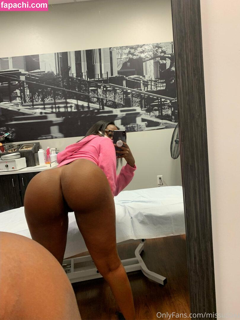 missusblu / Juicy Butt Queen / woochiewobbler leaked nude photo #0108 from OnlyFans/Patreon