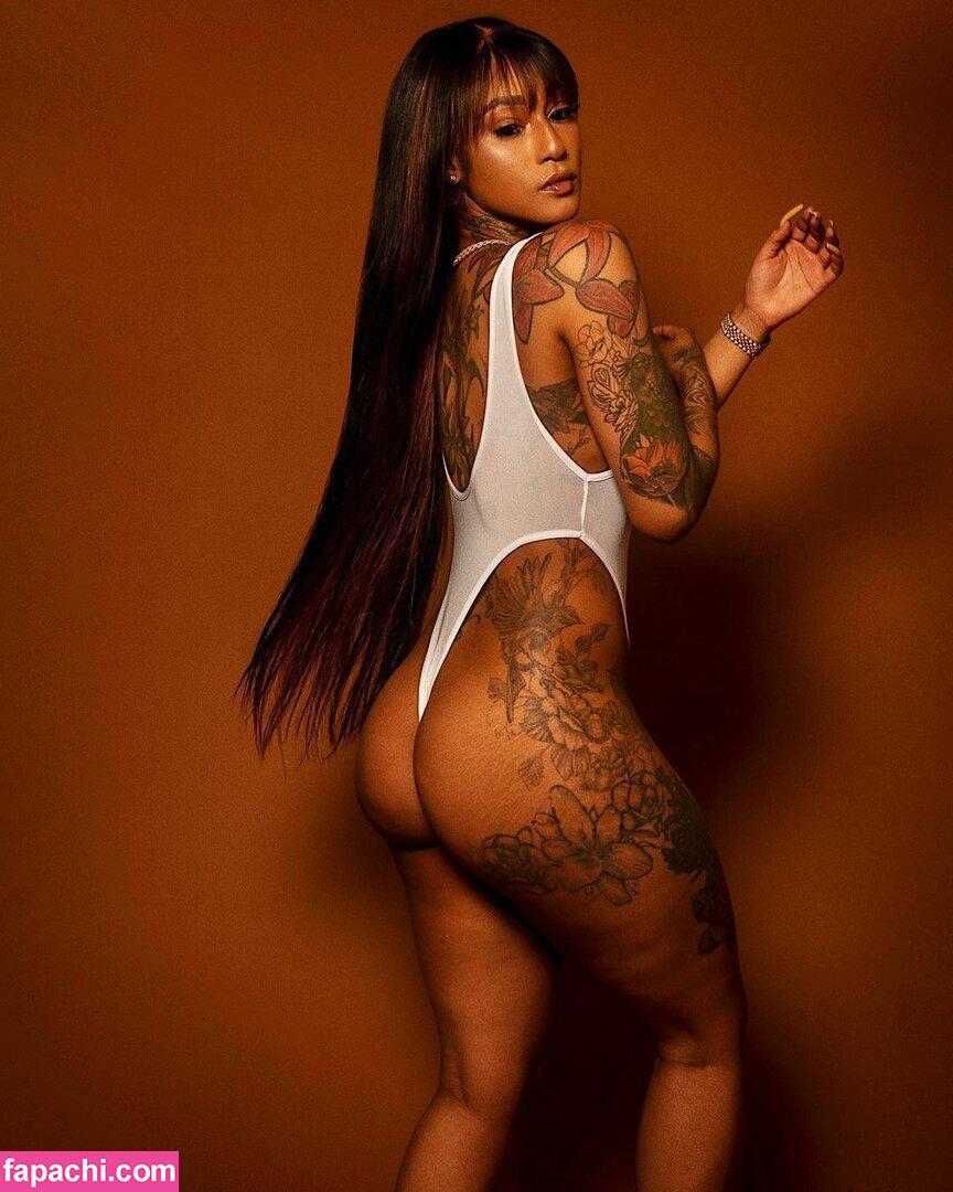 Mizz Twerksum / mizztwerksumoffical / theofficialmizztwerksum leaked nude photo #0081 from OnlyFans/Patreon