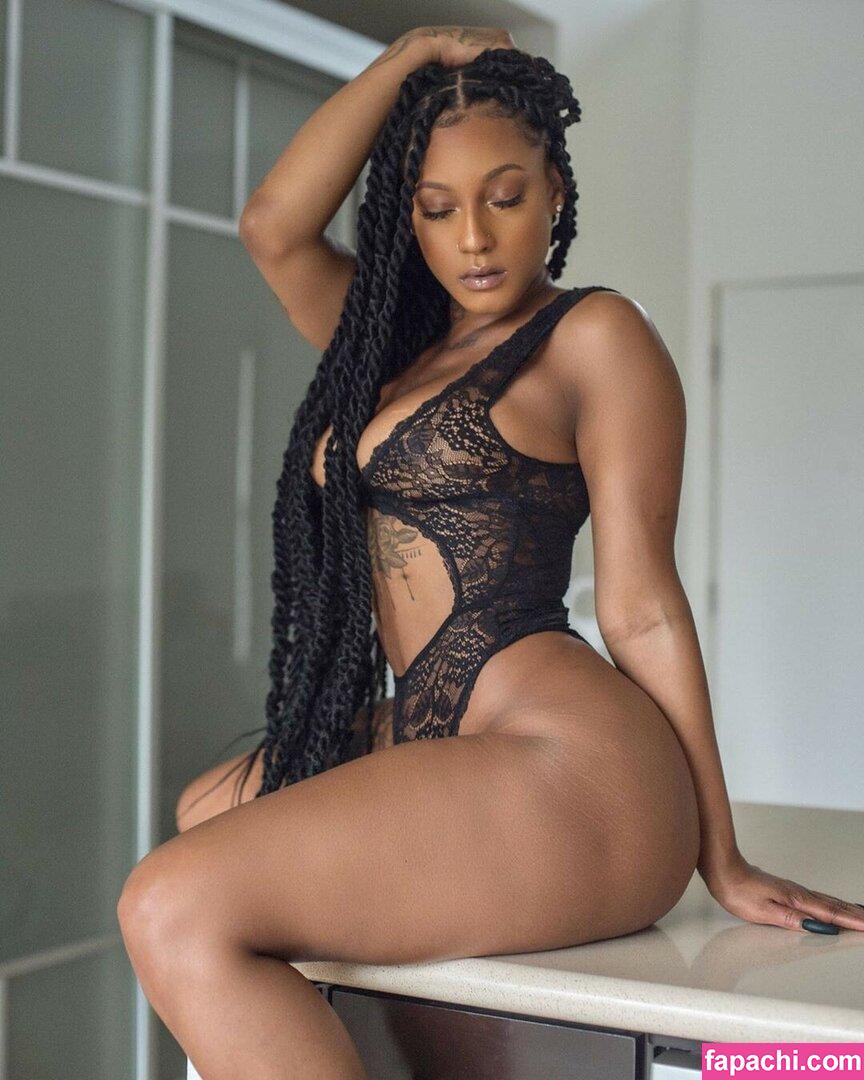 Mizz Twerksum / mizztwerksumoffical / theofficialmizztwerksum leaked nude photo #0122 from OnlyFans/Patreon