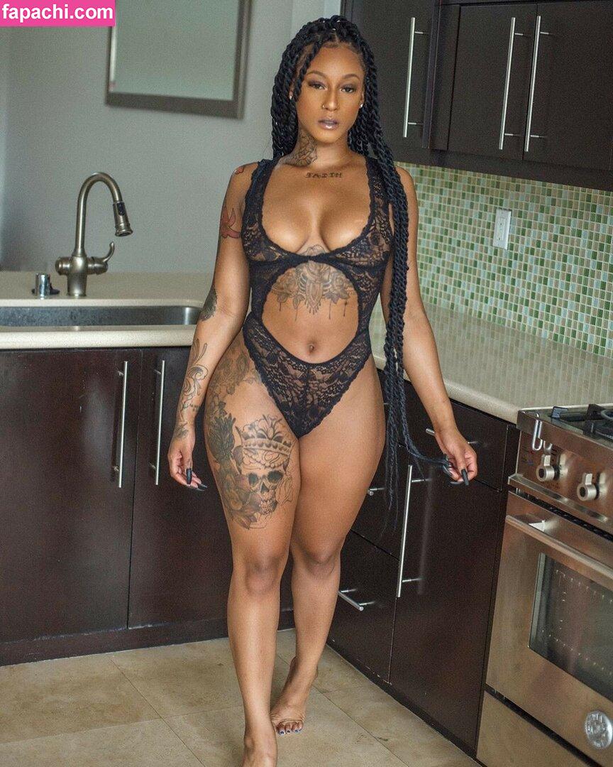 Mizz Twerksum / mizztwerksumoffical / theofficialmizztwerksum leaked nude photo #0124 from OnlyFans/Patreon