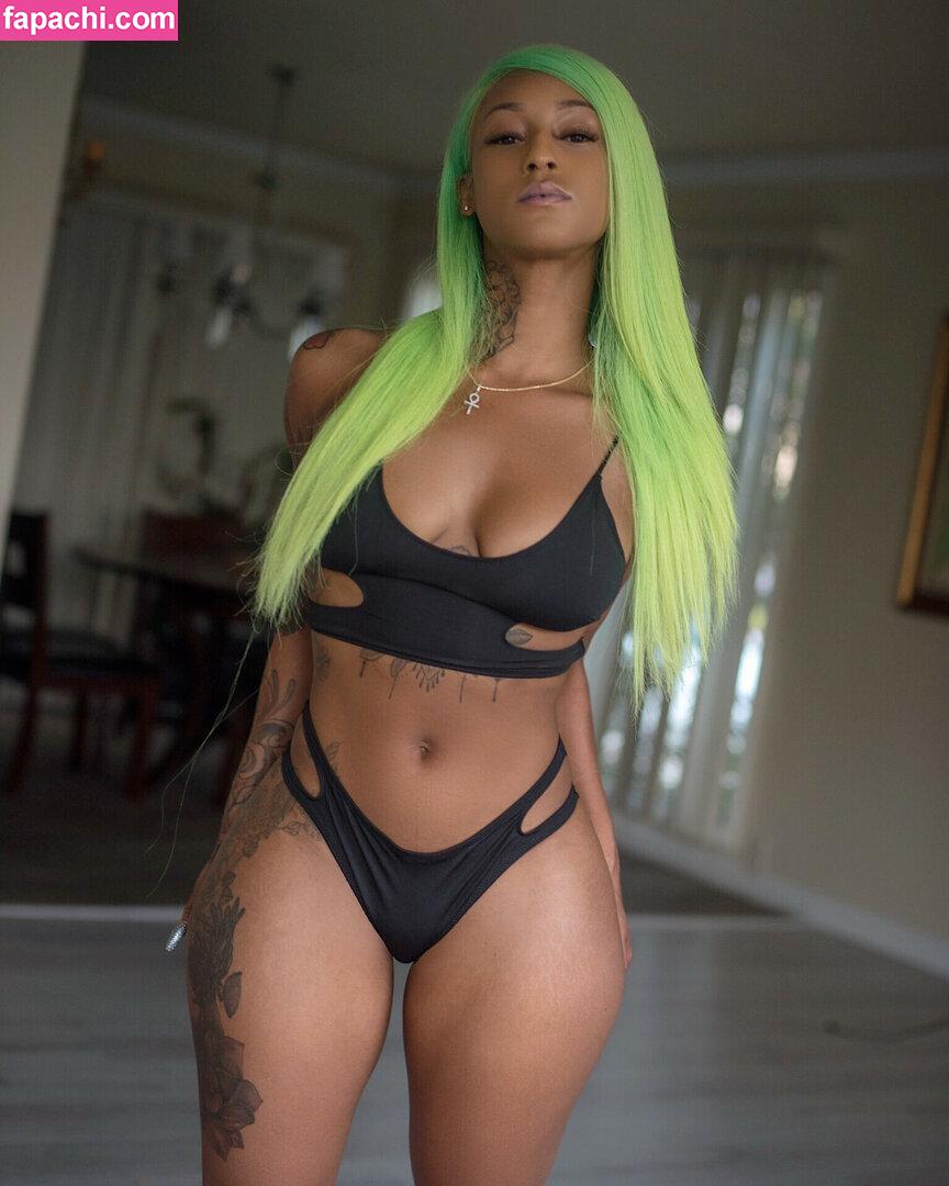 Mizz Twerksum / mizztwerksumoffical / theofficialmizztwerksum leaked nude photo #0134 from OnlyFans/Patreon