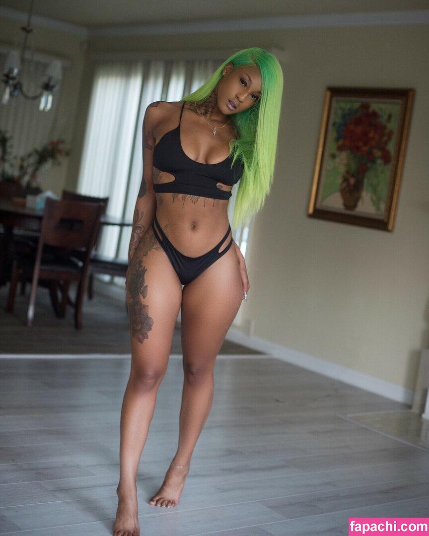 Mizz Twerksum / mizztwerksumoffical / theofficialmizztwerksum leaked nude photo #0136 from OnlyFans/Patreon