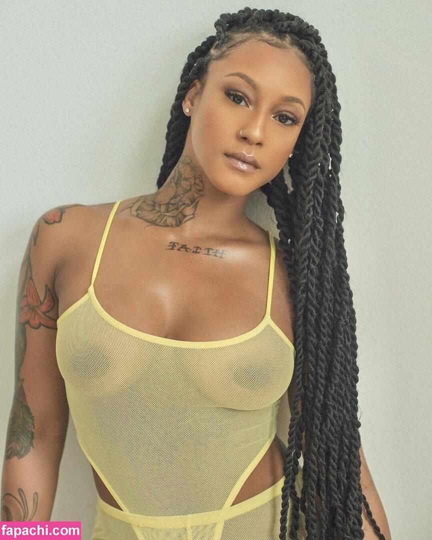 Mizz Twerksum / mizztwerksumoffical / theofficialmizztwerksum leaked nude photo #0161 from OnlyFans/Patreon