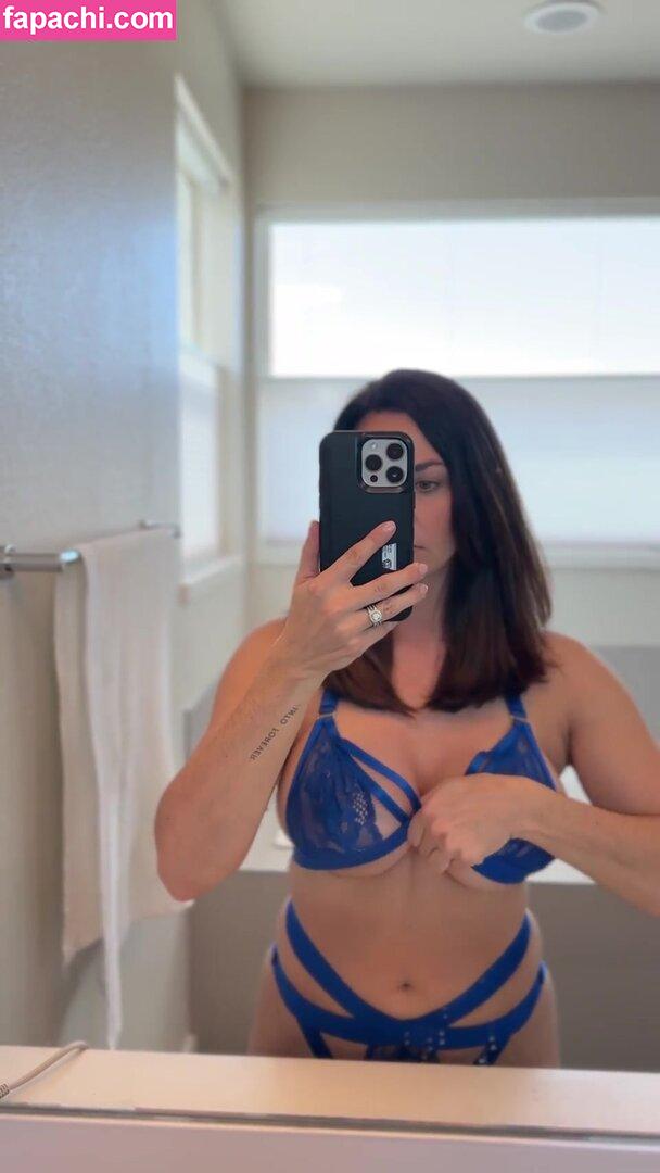 mom_angela / deemangela leaked nude photo #0004 from OnlyFans/Patreon