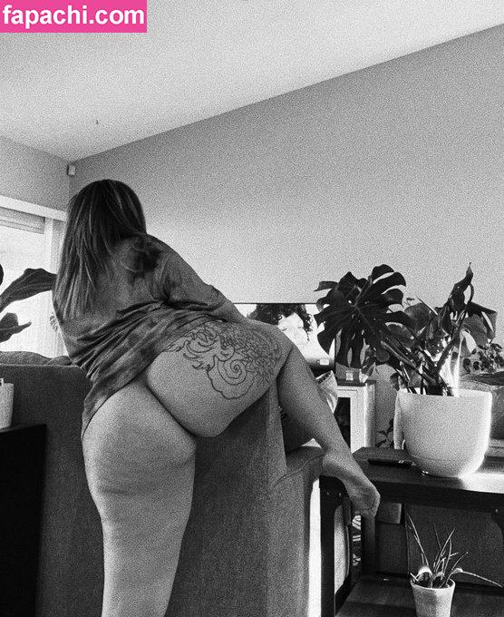 mommymarshmallow1897 / mommymarsh1897 leaked nude photo #0006 from OnlyFans/Patreon