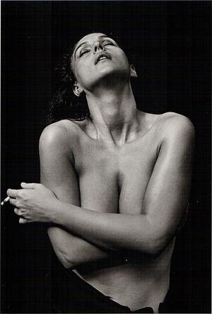 Monica Bellucci leaked media #0711