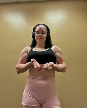 MuscleMommy002 leaked media #0099