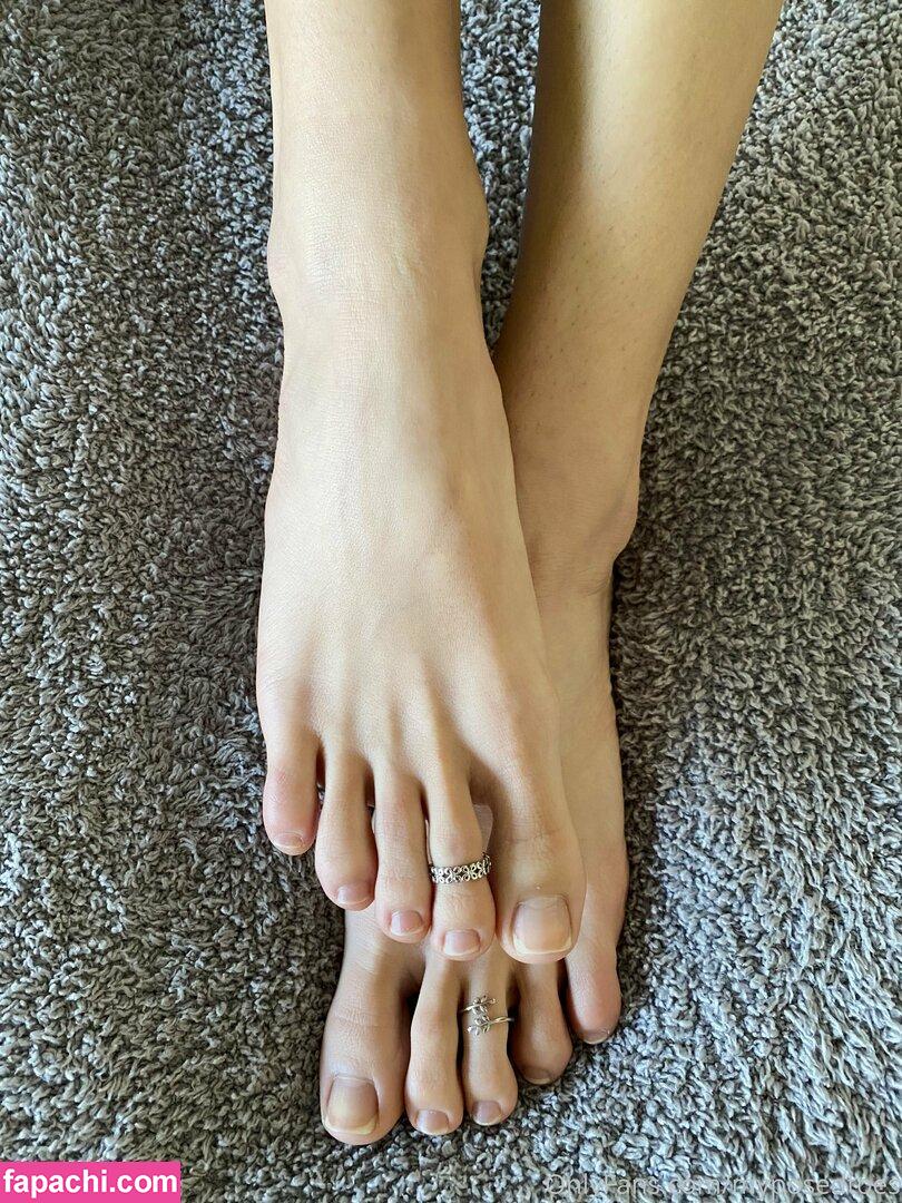 myposedtoes / myposedsoles leaked nude photo #0049 from OnlyFans/Patreon