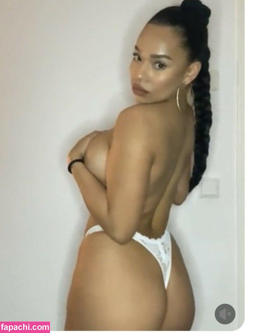 nataliaxdias / liyah.abike / natalydias / u140487814 leaked nude photo #0002 from OnlyFans/Patreon