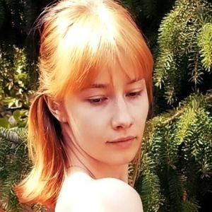 Natural Lilie avatar
