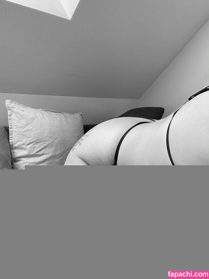naughty_girl-free / naughty_girl2335 leaked nude photo #0477 from OnlyFans/Patreon