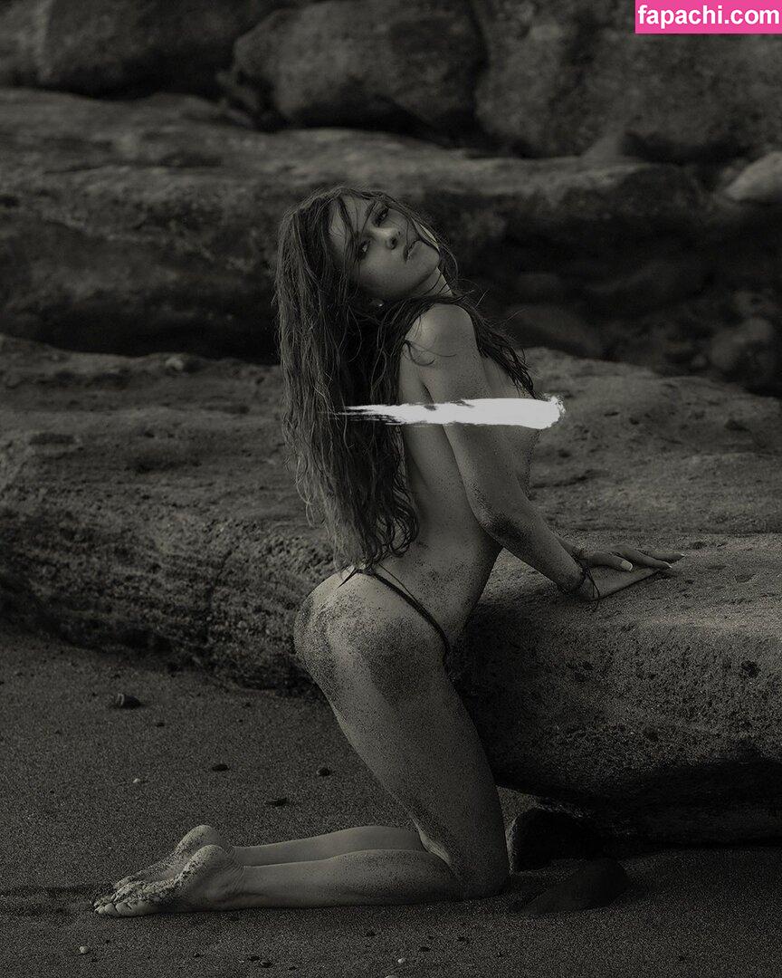 Nayeli Rose / Juliane Seyfarth / juliane_seyfarth leaked nude photo #0005 from OnlyFans/Patreon