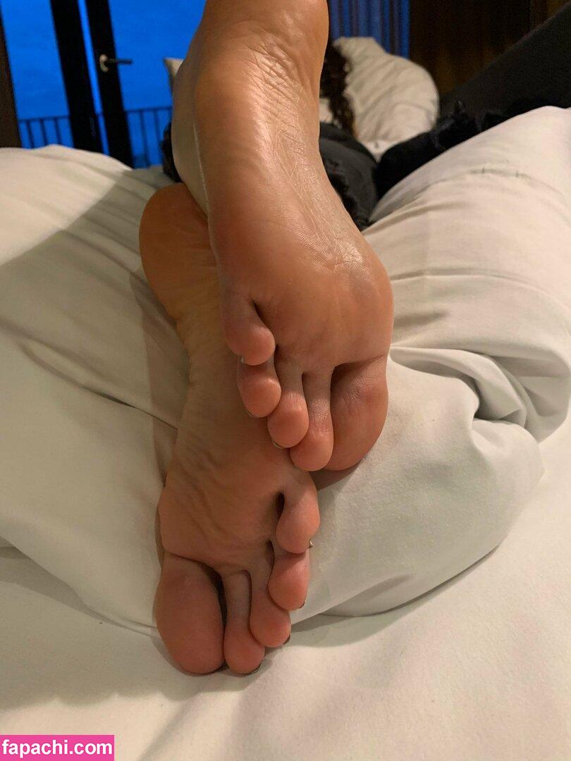 neolasoles / feet.ofneola leaked nude photo #0113 from OnlyFans/Patreon