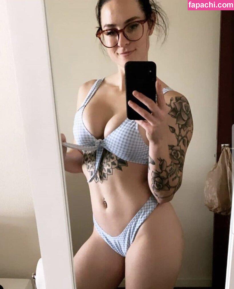 Nerdypeachbabe / Peachfitbabe leaked nude photo #0015 from OnlyFans/Patreon