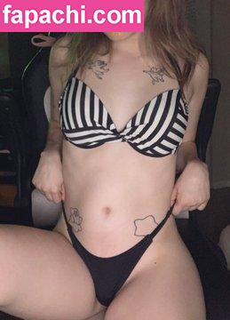 NessiPoodle / smoltidanimegirl / smoltidanimegrl leaked nude photo #0002 from OnlyFans/Patreon